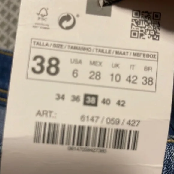 Zara jeans - Picture 5 of 5